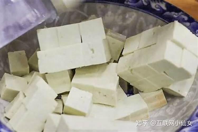 立秋吃豆腐的意思
