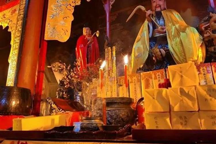 农历十月初一可以给过逝的人念地藏经吗