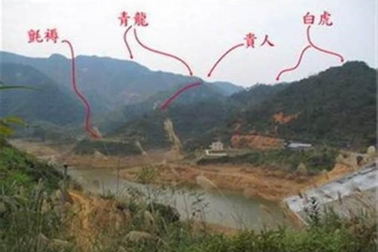 女孩说我们生辰八字不配？怎么办？感觉她有喜欢我