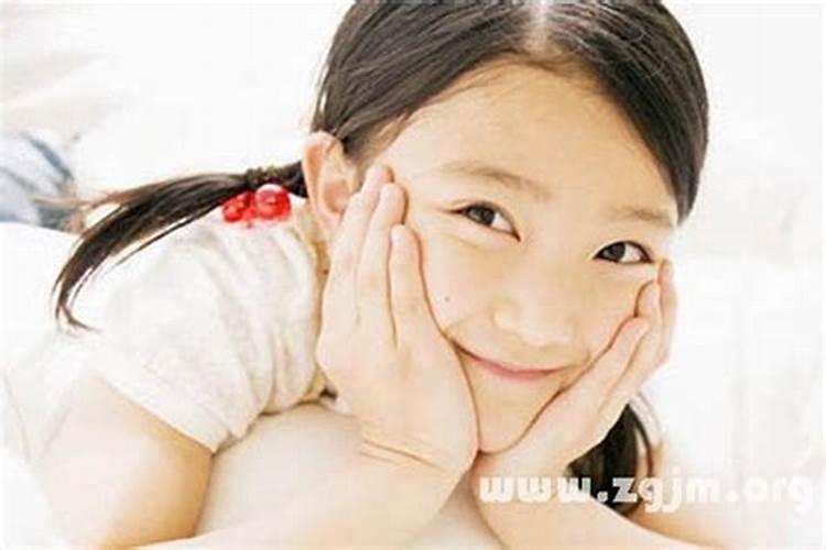 梦见小孩子笑是什么意思