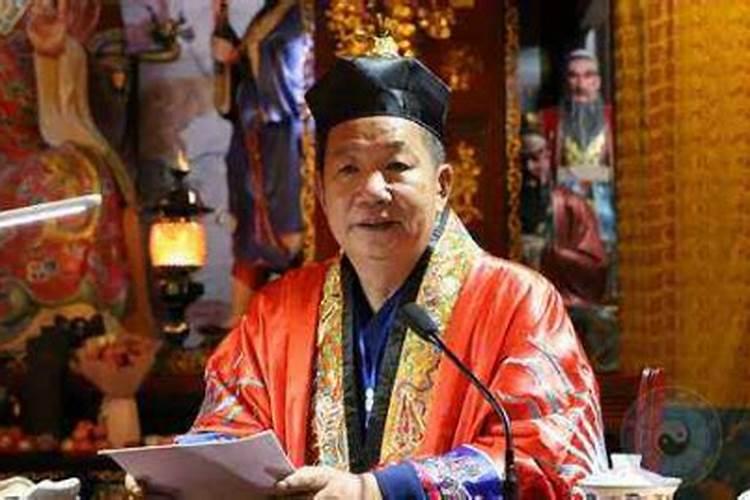 男朋友是87年属兔的,我是89年属蛇的请问合不合