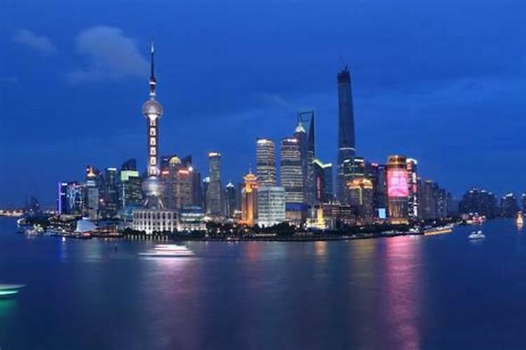 梦见城市夜景