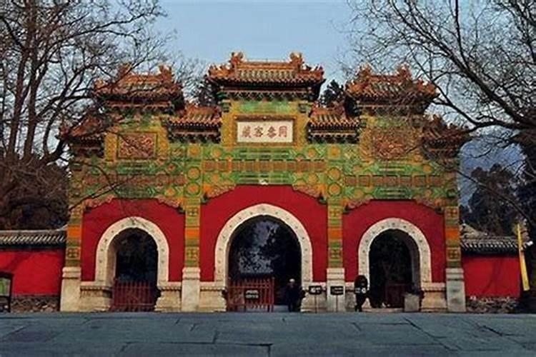 清明节为什么不按农历算 清明节按阴历还是阳历算呢