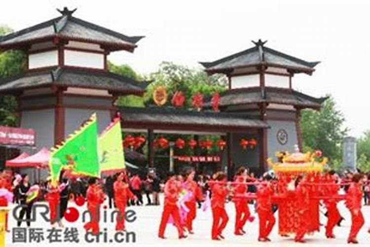 梦见陌生小男孩来家里有什么征兆