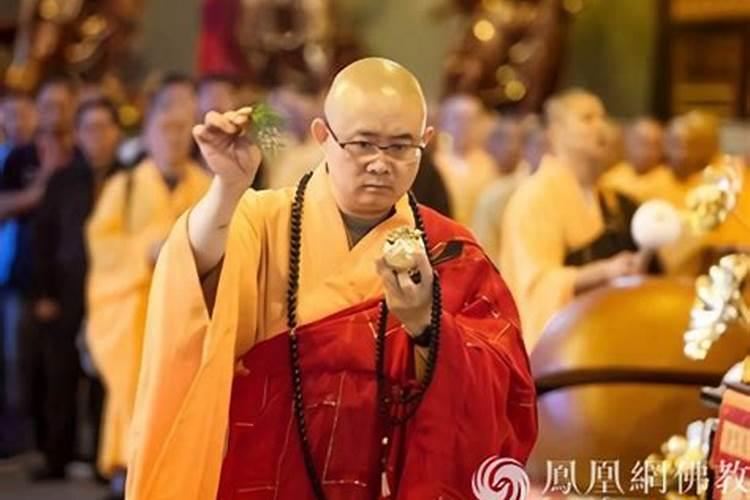 梦见自己在水深处透不过气的预兆