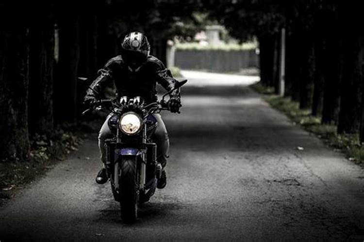 周公解梦梦见亲人是什么意思 周公解梦梦见亲人的含义