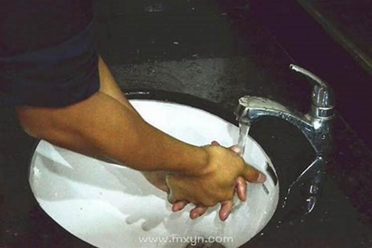 梦见死去表哥的预兆