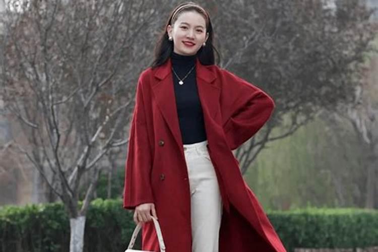 72年属鼠女2025年的运程和每月运势