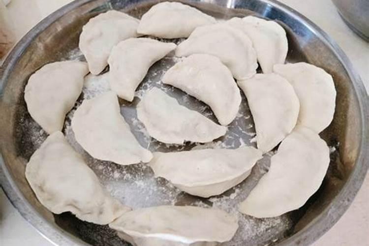 汕尾地区,冬至吃的那个类似饺子又不是饺子的食物,为什么叫冬节鸽？
