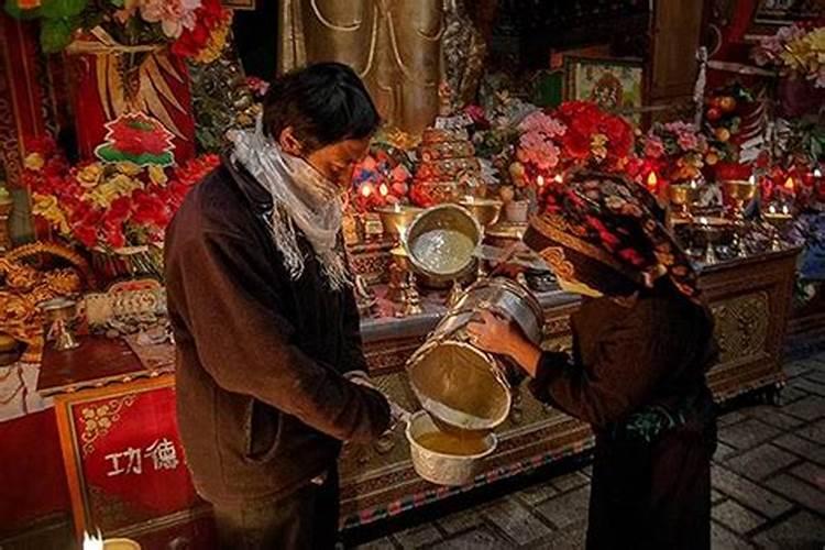 奶奶去世百天祭祀适合点莲花酥油灯吗