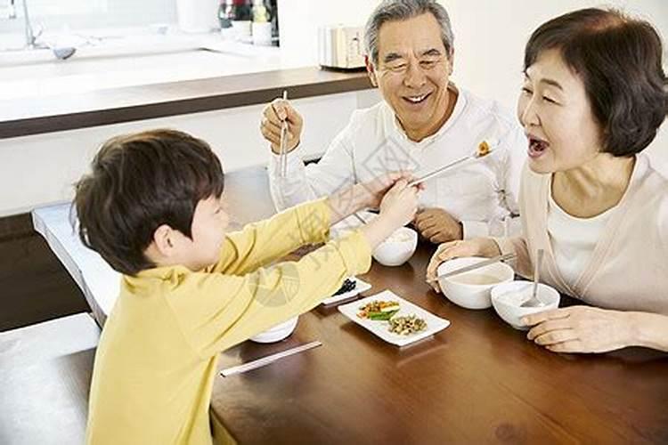 儿媳妇闹离婚几年了,今晚梦见她回家了？