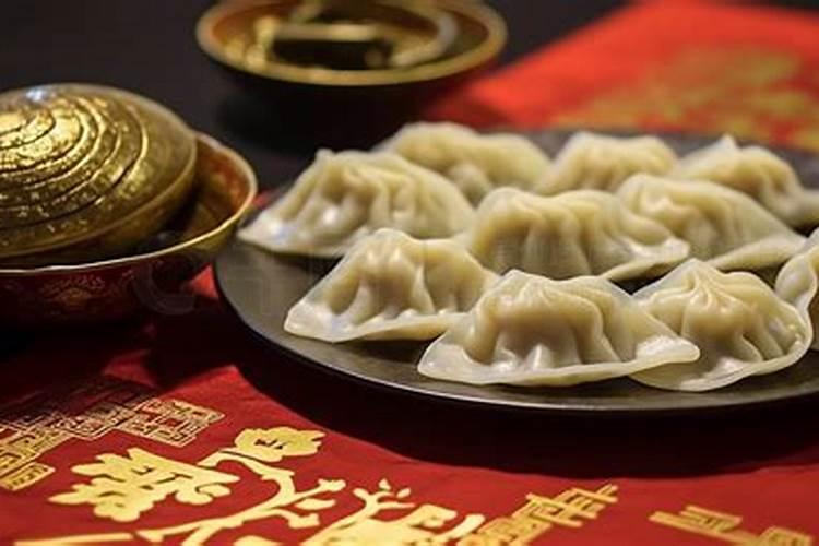 烂桃花太多的女人命格感情干扰多