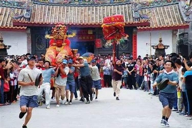 大师命理:女人拥有上等婚姻的八字命理特征