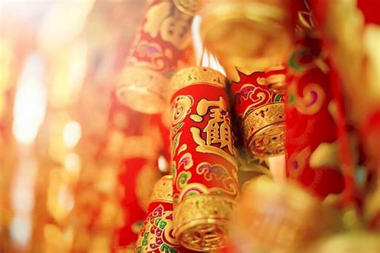 为什么过春节一般是过农历的正月初一？