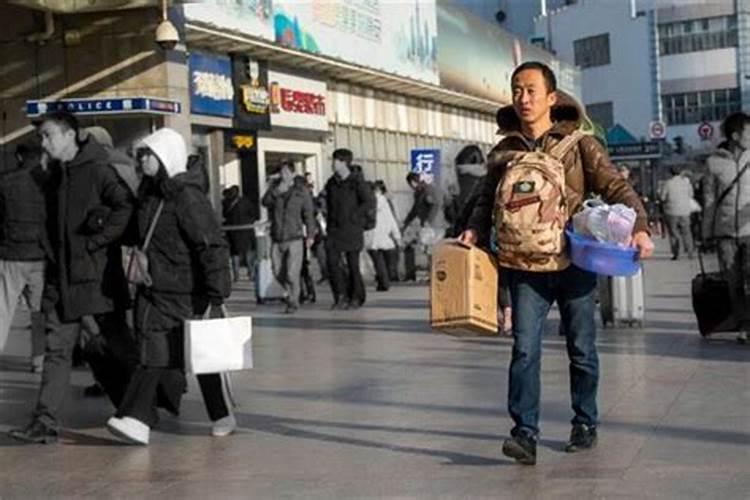 梦见回家路坎坷是什么意思？