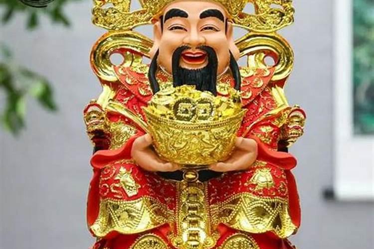 梦见发洪水自己去救人的预兆