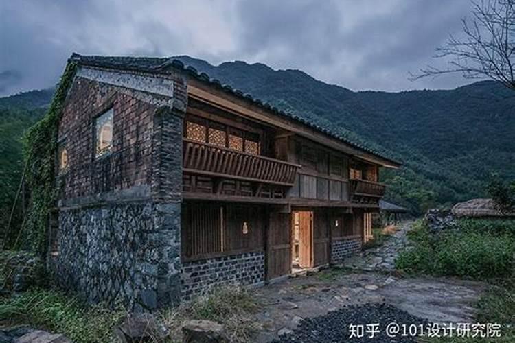 92年属猴的男生和95年属猪的女生婚姻配吗？