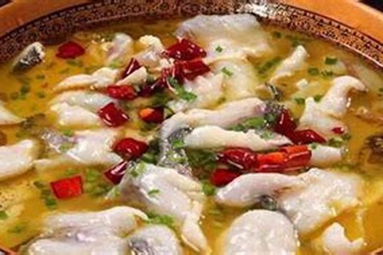 酸菜鱼的梦境之旅：解析梦见吃酸菜鱼的含义