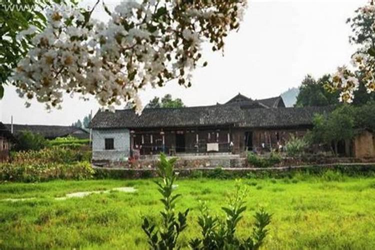 梦到老家房子是什么意思？