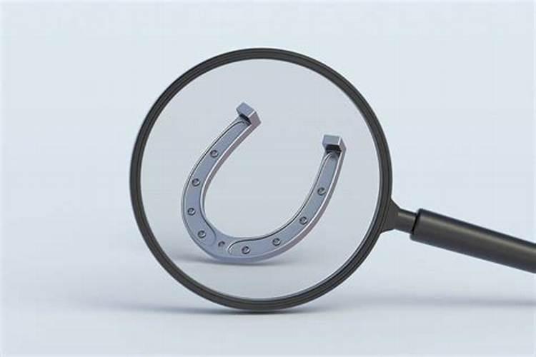 探究祖坟风水：哪一代受其影响最为深远？