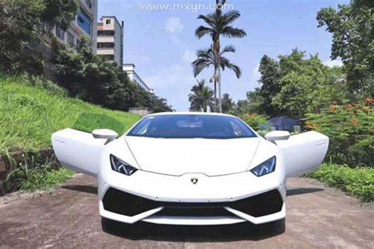 梦见朋友开跑车是什么意思？