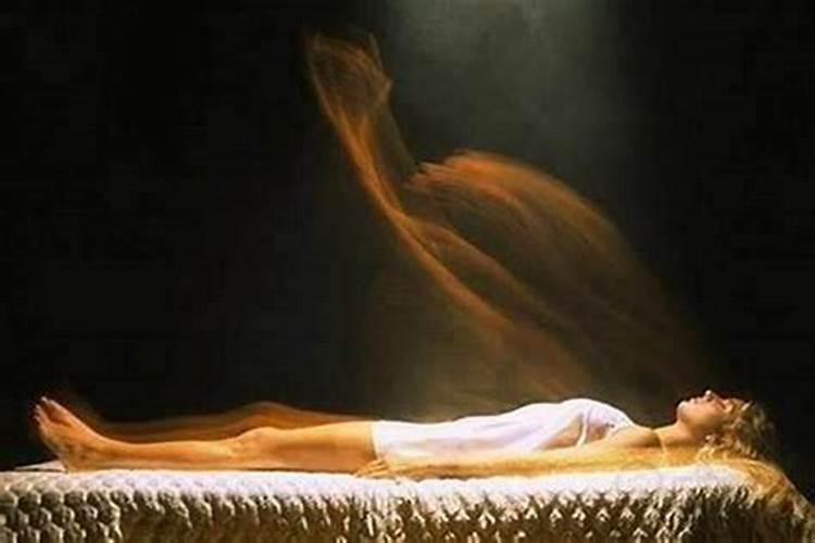 解梦探秘：梦见死人头在自家的深层含义