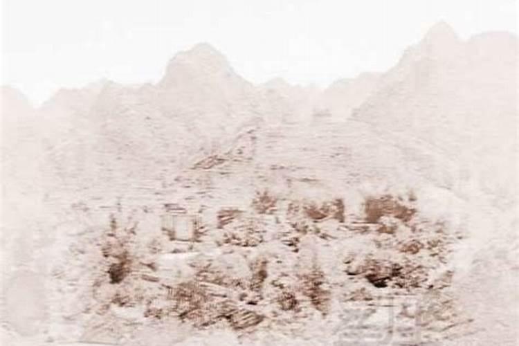 揭秘阴宅风水的硬椎之谜：如何避免犯忌以保家族兴旺？