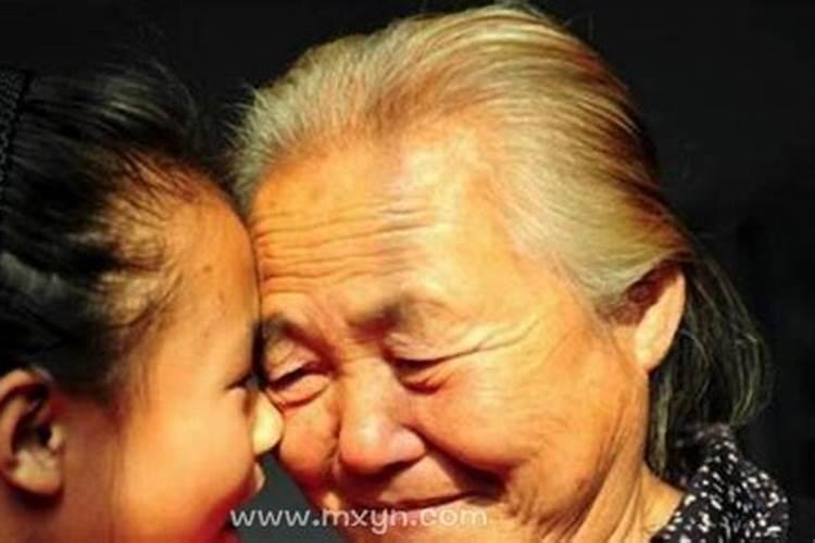 梦见死去的奶奶代表什么意思？
