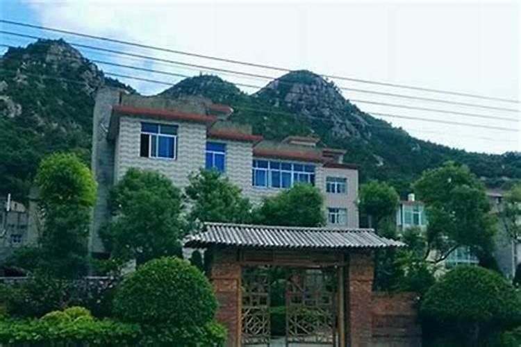 河边房子风水指南：如何打造一个理想的居住环境？