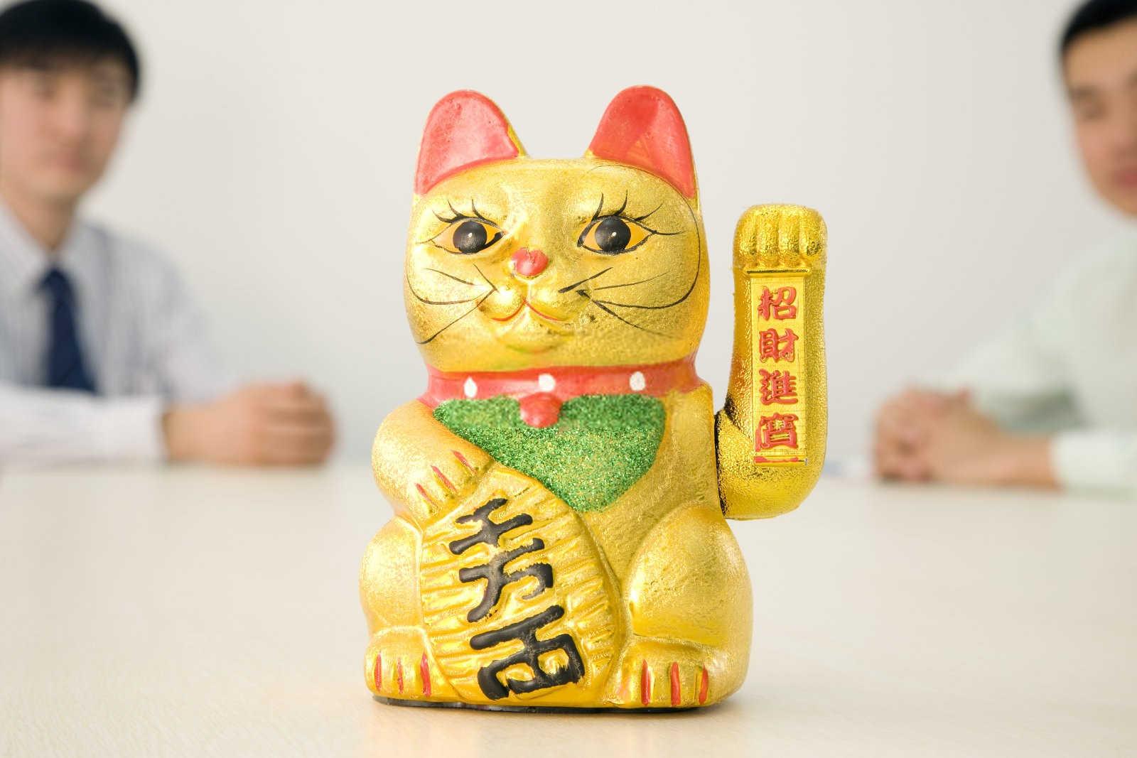 河边房子风水指南：如何打造一个理想的居住环境？