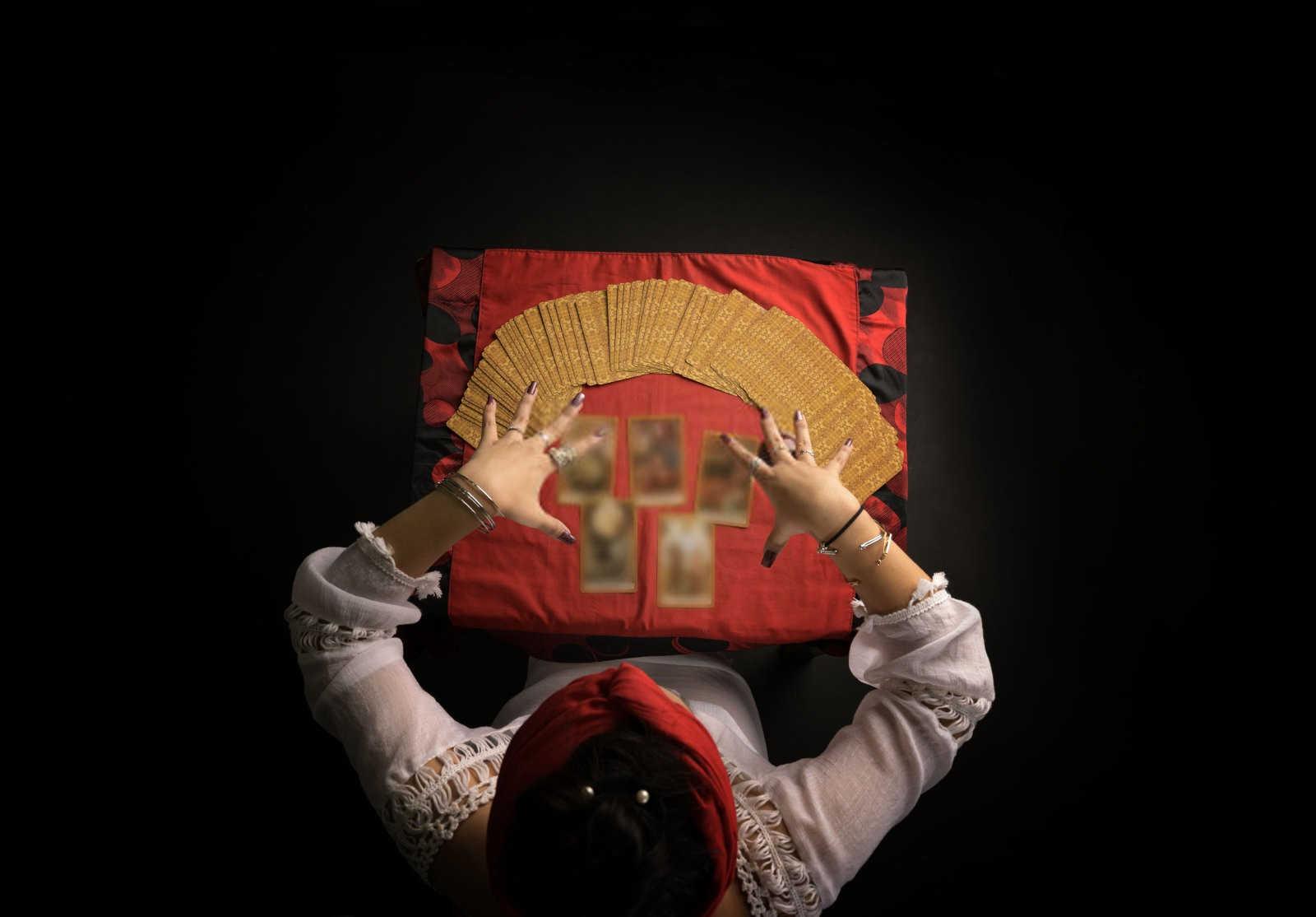 坟墓对出嫁女儿的影响：风水学视角下的探讨