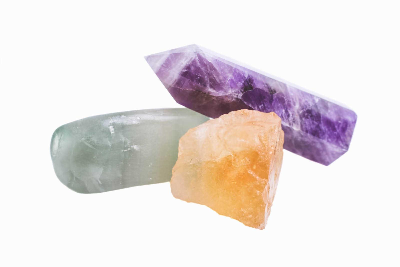 探究阴宅埋铁的风水影响：传统智慧与现代实践
