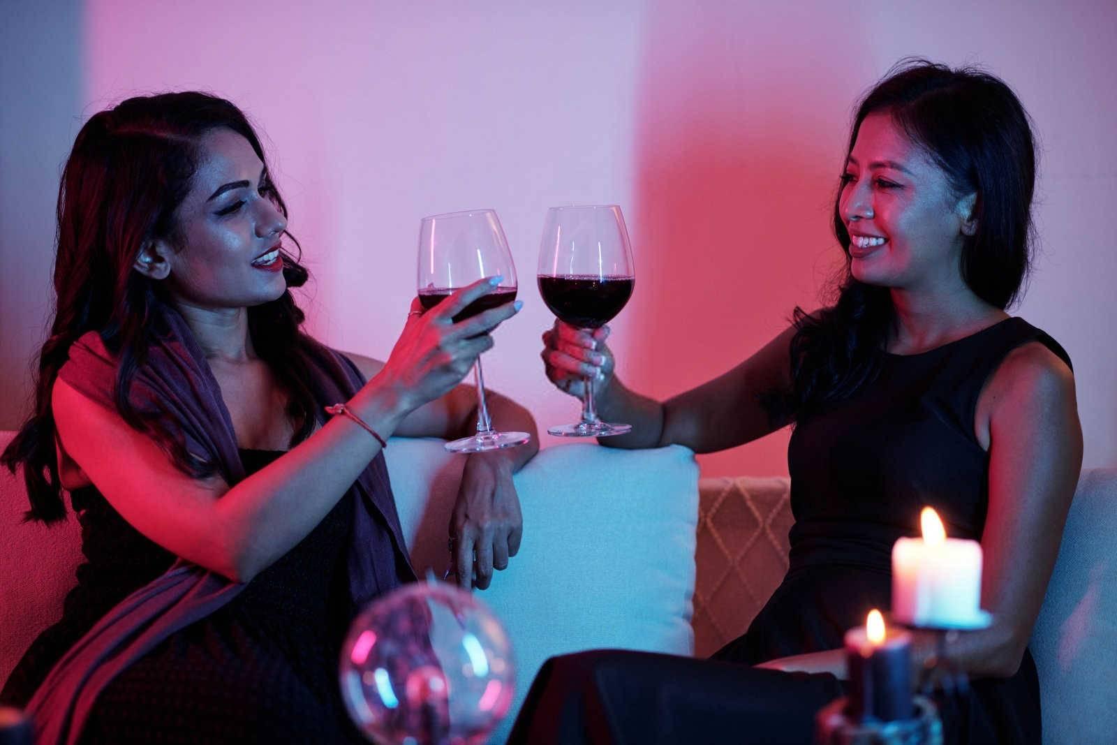 女生本命年结婚：探讨传统命理学视角下的婚配吉凶