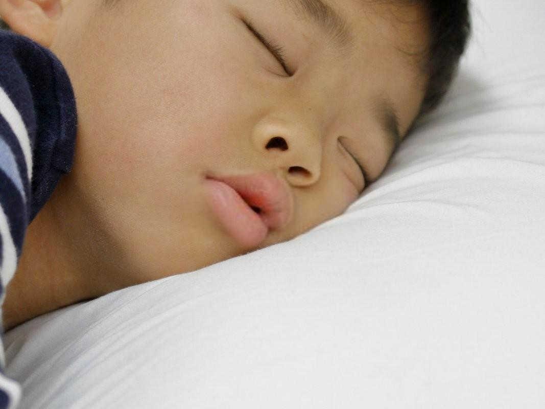 梦见前夫死在冰箱里：解读梦境与心理