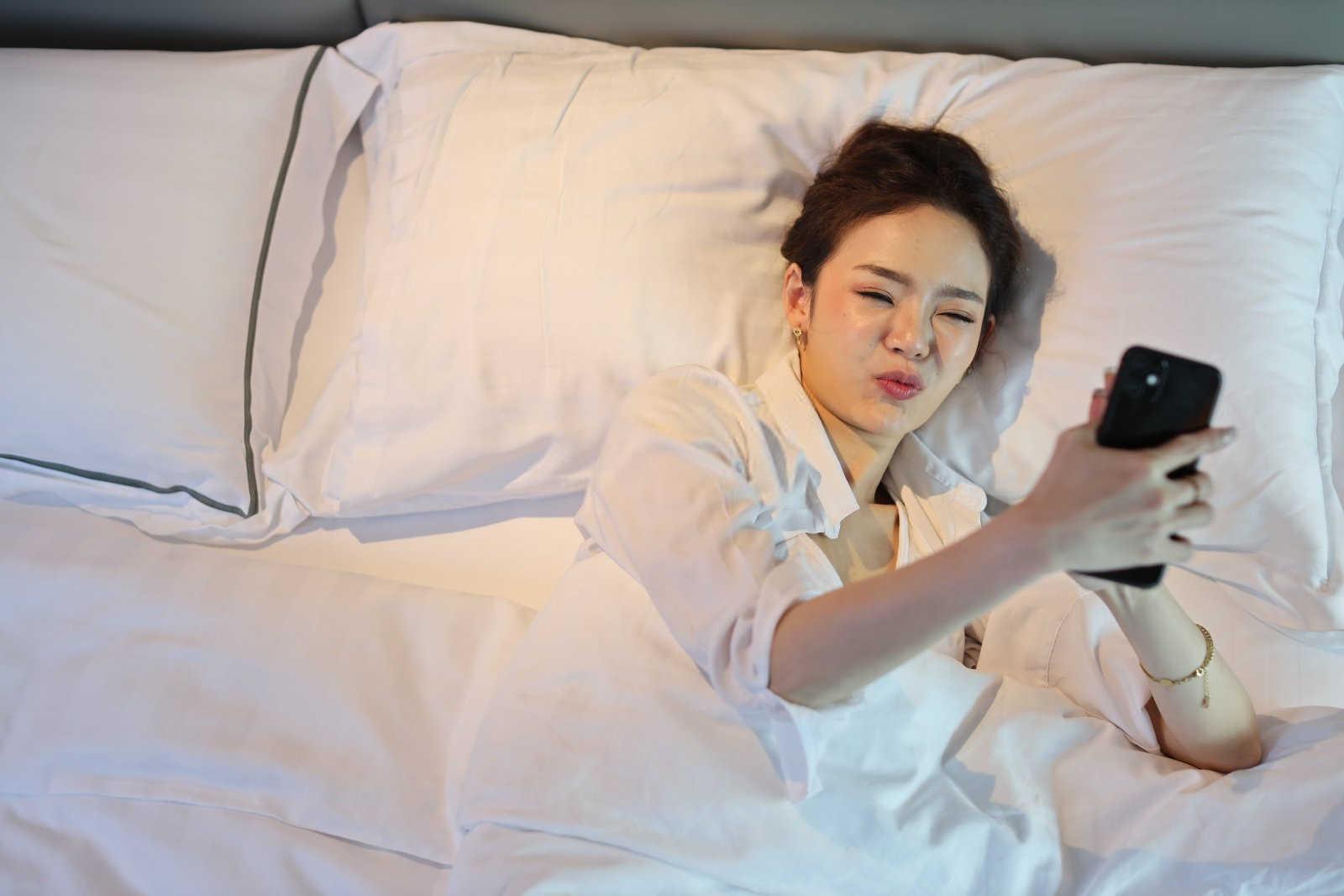 时光的回响：梦见老房子和老人的意义探索